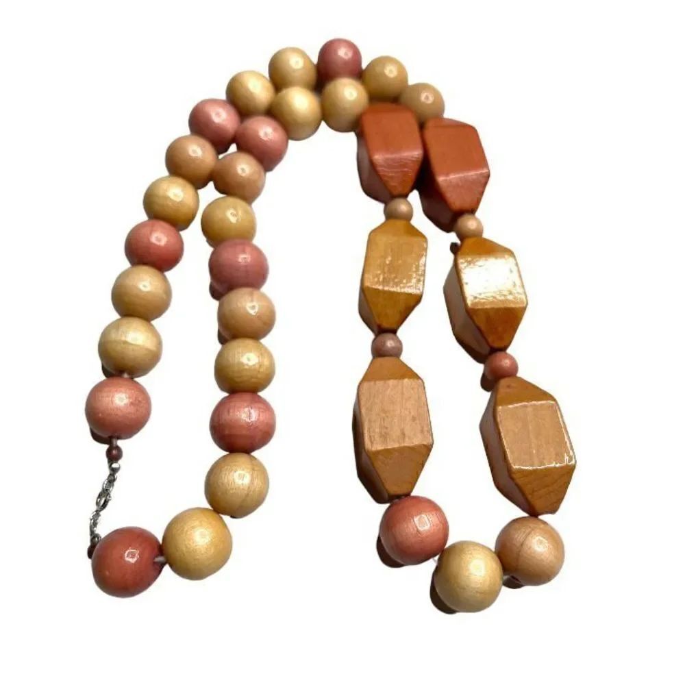 Chunky wooden bead necklace  